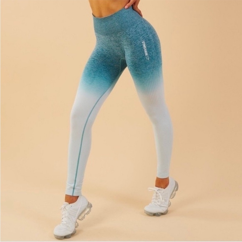 Gymshark Teal to White/light grey Ombre Leggings Medium